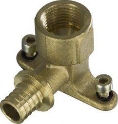 Угольник сш/пол 20*3/4" пр/г с креплением TIM №11251